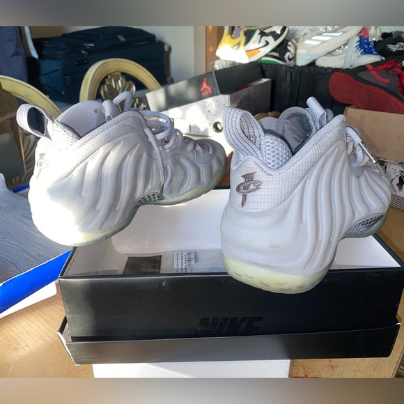 Nike Air Foamposite Pro One PRM Wolf Grey Suede - Picture 8 of 16